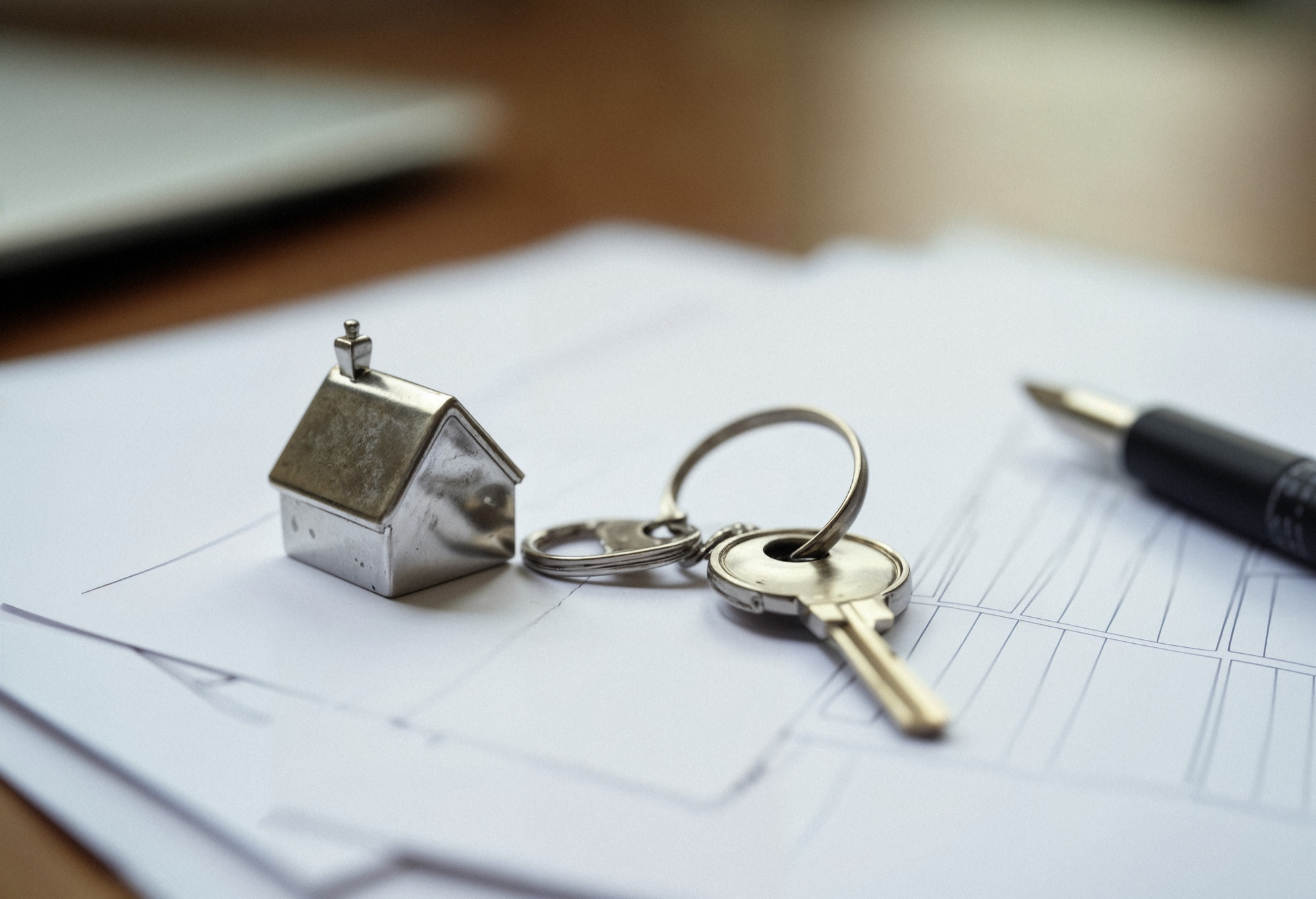 How Does a Midterm Rental Impact My Real Estate Tax Deductions?